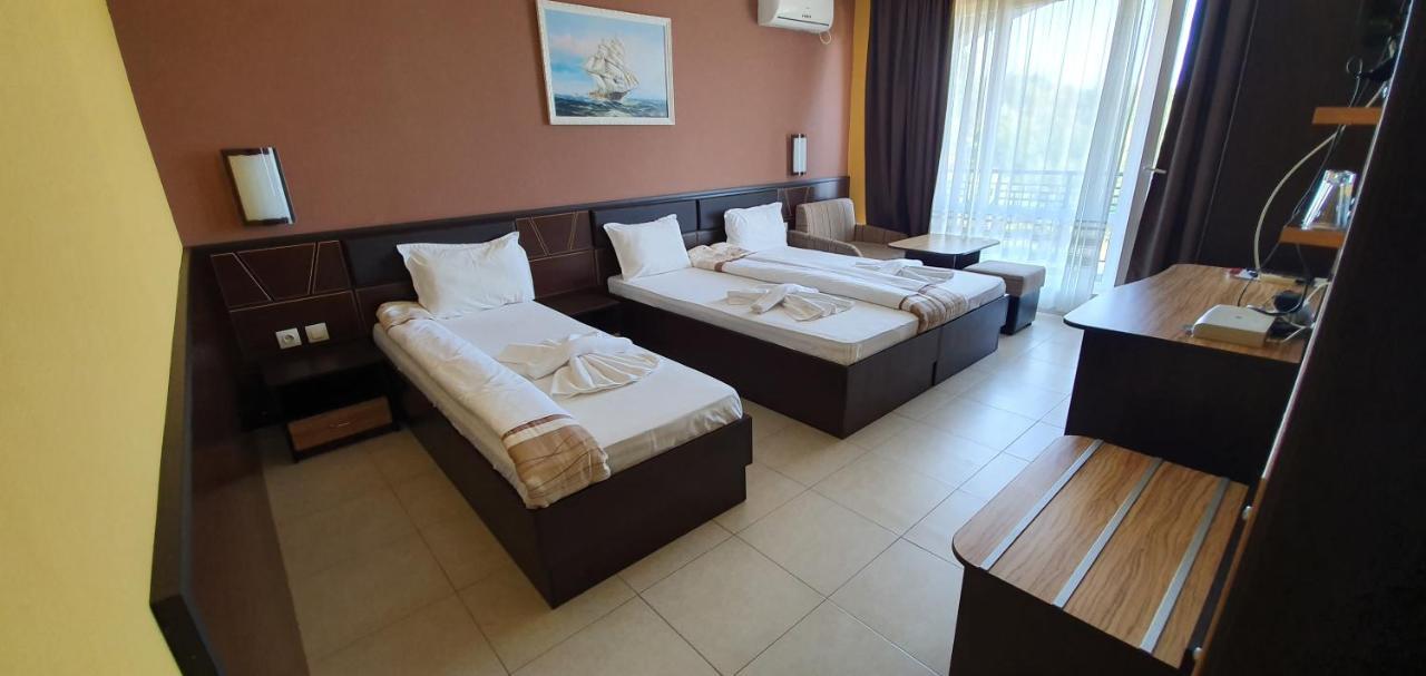 Hotel Luxor Lozenets Bagian luar foto