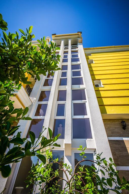 Hotel Luxor Lozenets Bagian luar foto