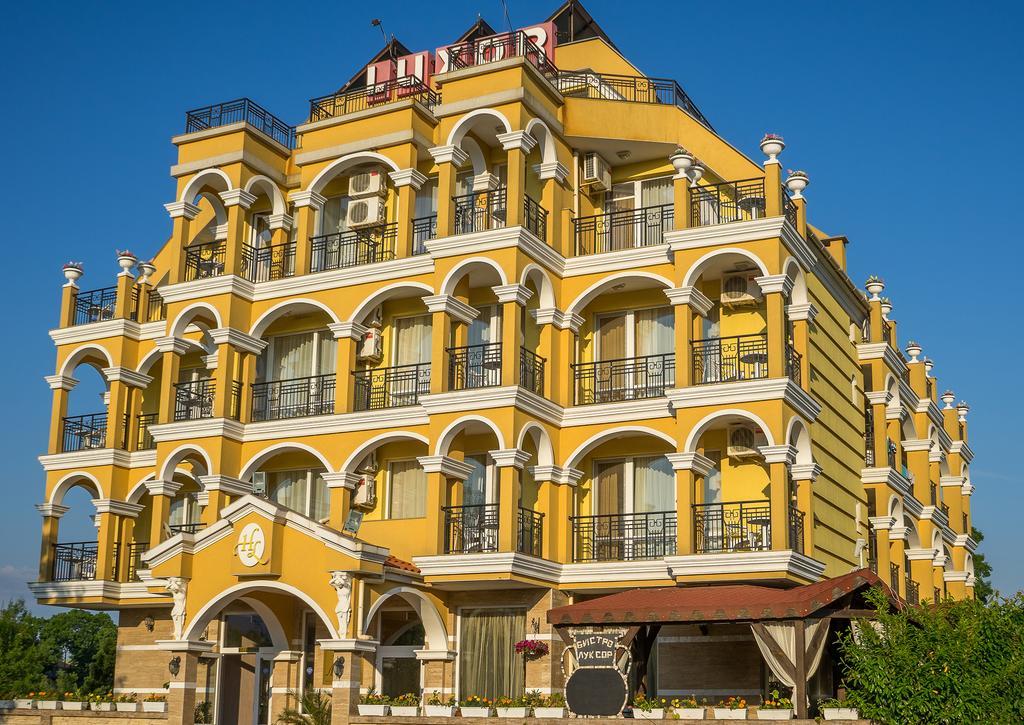 Hotel Luxor Lozenets Bagian luar foto